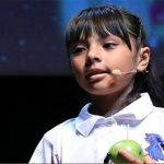 Cô bé 8 tuổi sở hữu IQ cao hơn Einstein vào đại học