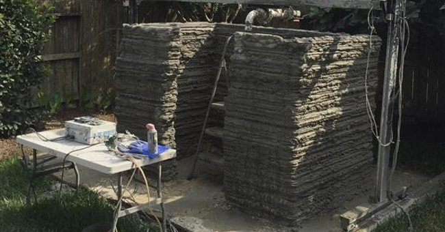 Sinh viên xây nhà siêu nhỏ bằng công nghệ in 3D chỉ trong 1 ngày