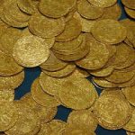 Phát hiện kho tiền vàng 700 năm tuổi