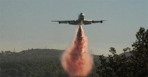 Supertanker, kỳ quan độc nhất của ngành cứu hỏa đang nỗ lực cứu lấy rừng Amazon