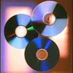 Đĩa CD ghi có ‘tuổi thọ’ ngắn hơn băng từ nhiều lần