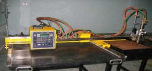Máy cắt kim loại tự động