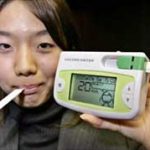 Máy đo stress qua nước bọt