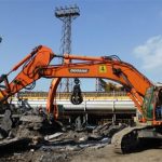 Cận cảnh cỗ máy xẻ vỡ đá tảng và bê tông trong nháy mắt