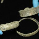 Phát hiện kho vàng bạc của chiến binh Viking