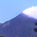 Indonesia: Thêm một núi lửa hoạt động mạnh