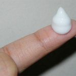 Hóa chất chống đông ngăn chặn các tinh thể đá ở trong kem và thực phẩm đông lạnh