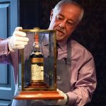 Chai rượu Macallan Valerio Adami “độc” cỡ nào khiến đại gia châu Á chi 25 tỷ để sở hữu?