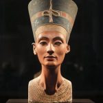 Khám phá mới về sắc đẹp của nữ hoàng Ai Cập Nefertiti