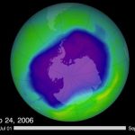 Tầng ozone đã bắt đầu tự hồi phục?