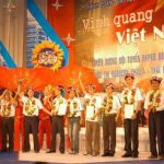 “Hãy thắp niềm tin bằng trí tuệ VN”