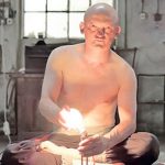 Người tích điện, nấu chín cả thức ăn