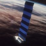 Giới thiên văn học lo lắng: Dàn vệ tinh của SpaceX có thể làm hỏng cả bầu trời đêm