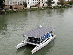 Du thuyền năng lượng mặt trời vượt Đại Tây Dương
