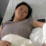 Làm thế nào để ‘hứng’ một đứa trẻ rơi?