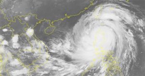 Trưa nay siêu bão Mangkhut nhiều khả năng đi vào biển Đông