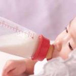 Cách đưa canxi vào bữa ăn của bé