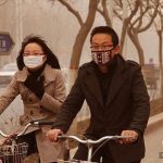 Bầu trời Iran chuyển màu vì bão cát