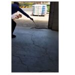 Rắn độc bị bắt vẫn ngóc đầu tấn công người