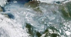 Bầu trời Bắc Cực đang đổi màu xám đen đáng sợ