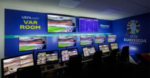 Công nghệ VAR tại Euro 2024 khác biệt thế nào so với World Cup 2022?