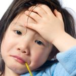 Mùa nắng nóng, phòng bệnh cho trẻ như thế nào?