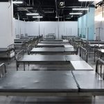Bệnh viện dã chiến ở Thuận Kiều Plaza trước giờ đón F0