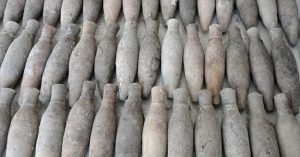 Kho thuốc trị trầm cảm và bệnh tim bị chôn vùi 1.400 năm