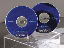 Logitech giới thiệu ổ ghi Blu-ray cho máy Mac