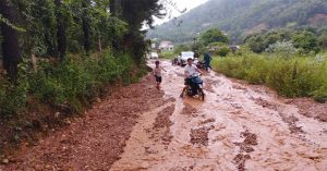 Vì sao miền Bắc mưa lớn suốt những ngày qua?