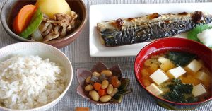 Chế độ ăn được xếp vị trí số 1 giúp kéo dài tuổi thọ