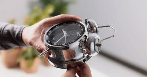 Ngày bắt đầu và kết thúc ở đâu trên Trái đất?