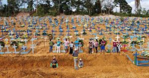 Thảm họa trong một thành phố ở Brazil, nơi covid-19 không còn vật chủ để lây vì 44 – 66% dân số đều đã nhiễm