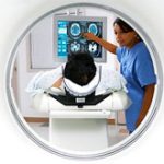 Bộ xương em bé nằm trong bụng mẹ 38 năm