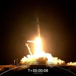 SpaceX lần đầu tiên đưa 4 phi hành gia không chuyên lên vũ trụ