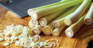 12 tác dụng của củ sả với sức khỏe và làm đẹp