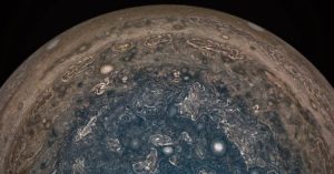NASA công bố ảnh chụp chi tiết bề mặt cực Nam của sao Mộc do tàu Juno gửi về