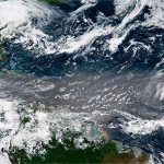 Các đám mây bụi Sahara “làm dịu” các cơn bão ở Đại Tây Dương