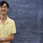 Thần đồng có IQ cao hơn Albert Einstein: Thiên tài Toán học, quá khứ từng bị cho thôi học vì quá thông minh