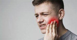 Đau hàm đột ngột: Nguyên nhân, triệu chứng và cách điều trị