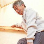 5 cách phòng bệnh xương khớp khi trời lạnh