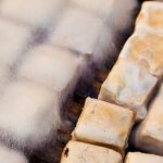 Vì sao đậu phụ thối rồi vẫn ăn được?