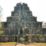 Vì sao Đế chế Khmer cổ buộc phải dời đô để rồi sụp đổ?
