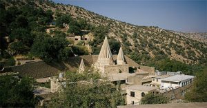 Đền Lalish: Trái tim của đức tin 7.000 năm tuổi