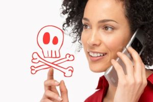 Những cách sử dụng điện thoại tránh bị ung thư
