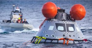 NASA sẽ “câu” tàu Orion hạ cánh trên biển như thế nào?