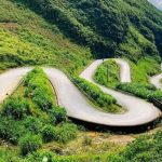 3 đoạn đường hiểm trở và ngoạn mục khó tin ở Hà Giang không thua Mã Pí Lèng