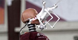 Điều gì sẽ xảy ra khi drone lao vào đầu chúng ta?