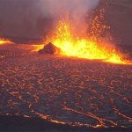 Thần tốc bảo vệ người dân trước núi lửa, Iceland khiến thế giới thán phục