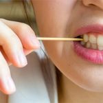Hàm răng “thương tổn” vì những thói quen xấu xí